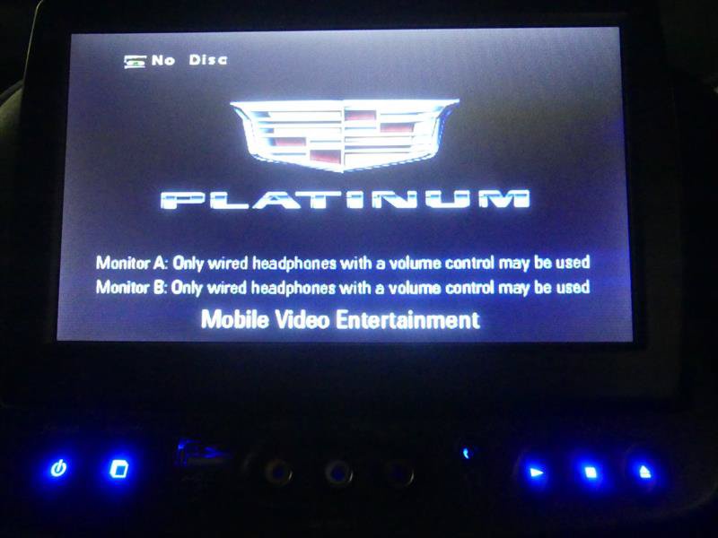 Used 2015 Cadillac Escalade Platinum AWD/4WD image 4