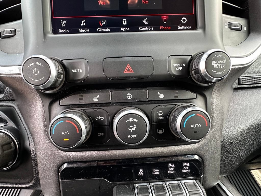 Used 2019 RAM 1500 Big Horn AWD/4WD image 37
