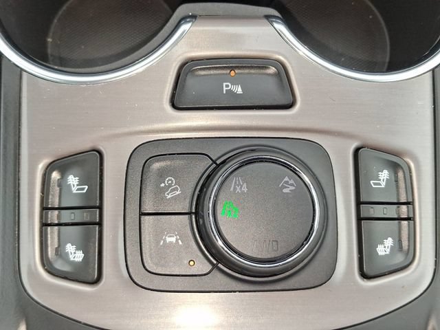 Used 2024 GMC Terrain AT4 w/ Tech Package AWD/4WD image 32