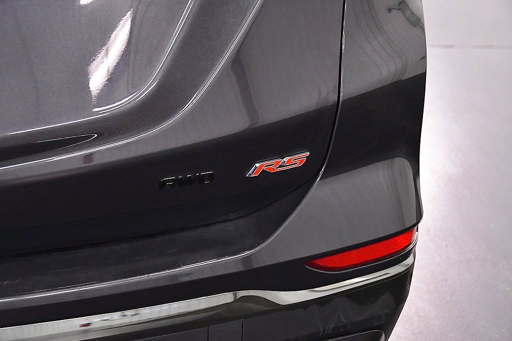 Used 2023 Chevrolet Equinox RS image 11