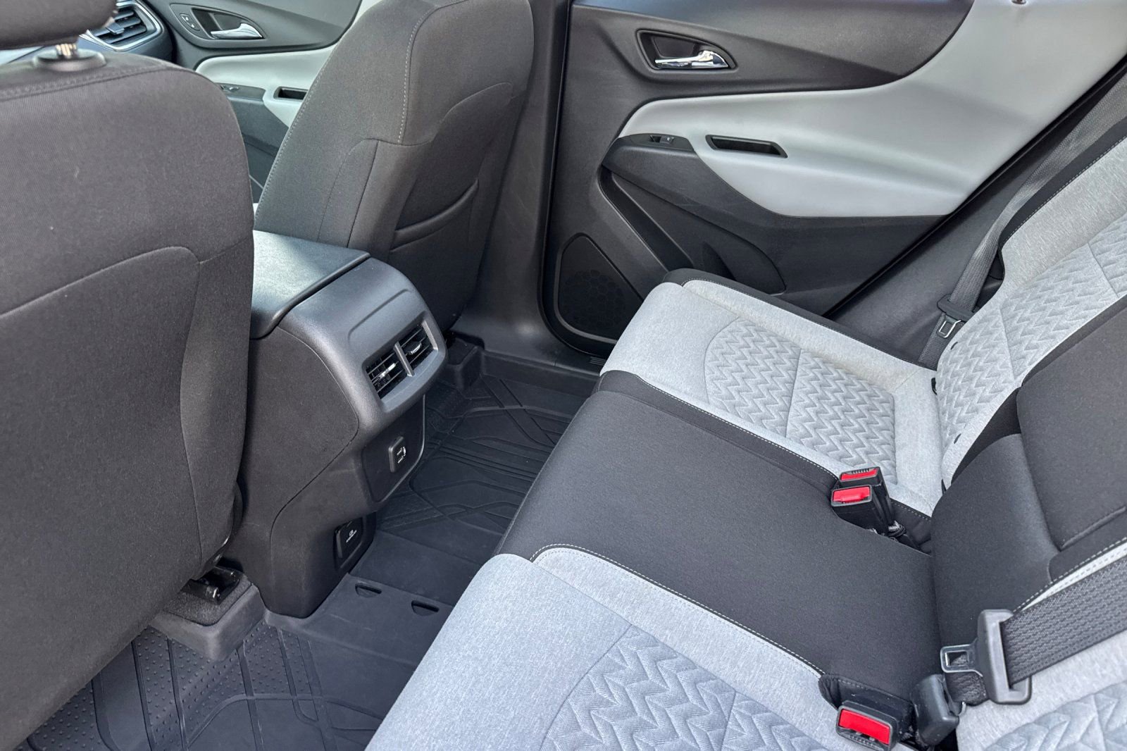 Certified 2022 Chevrolet Equinox LT image 12