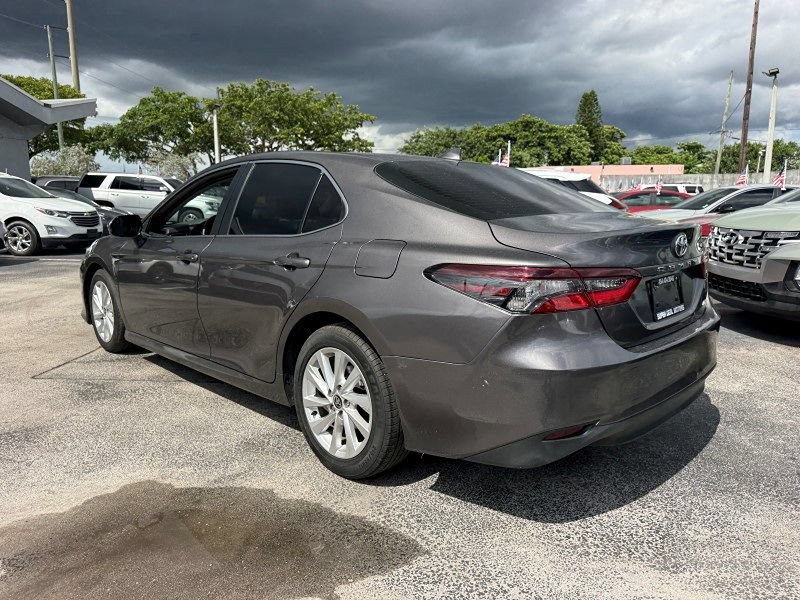 Used 2023 Toyota Camry LE FWD image 7