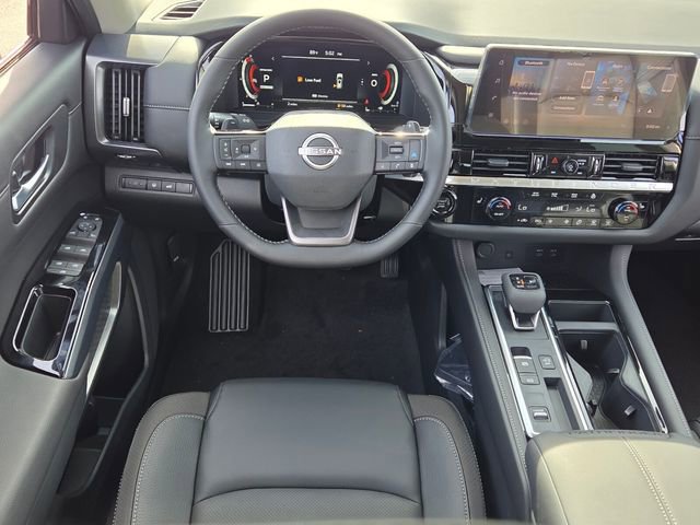 New 2026 Nissan Pathfinder SL image 7