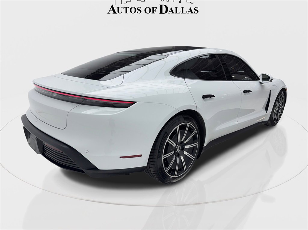 Used 2023 Porsche Taycan w/ Premium Package image 9