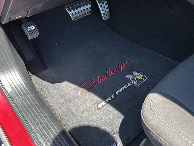 Used 2022 Dodge Challenger R/T Scat Pack RWD image 15