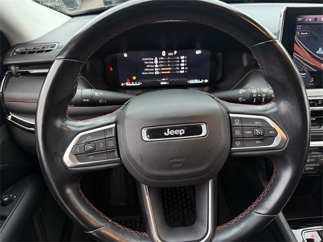 Used 2022 Jeep Compass Trailhawk w/ Trailhawk Elite Group image 13