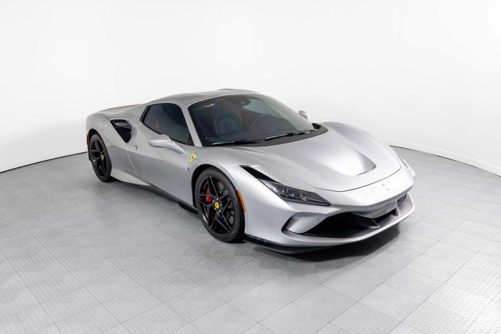 Used 2022 Ferrari F8 Tributo RWD image 72