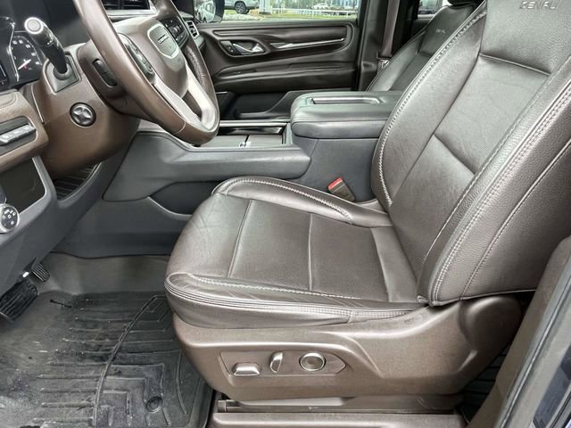 Used 2021 GMC Yukon XL Denali image 12
