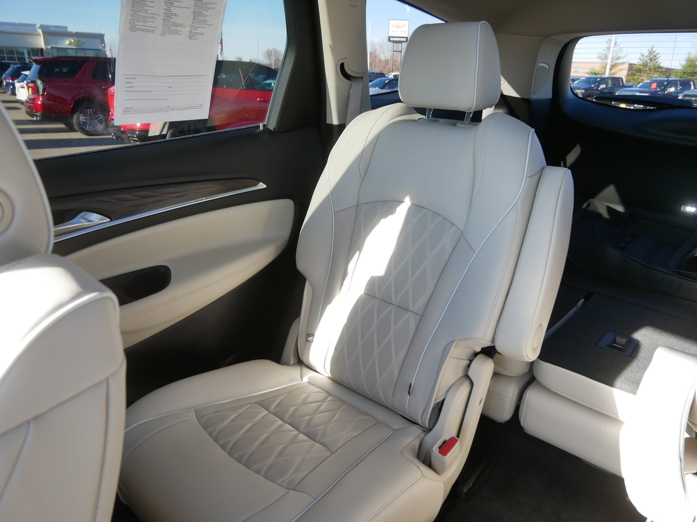 Used 2023 Buick Enclave Avenir w/ Avenir Technology Package image 12