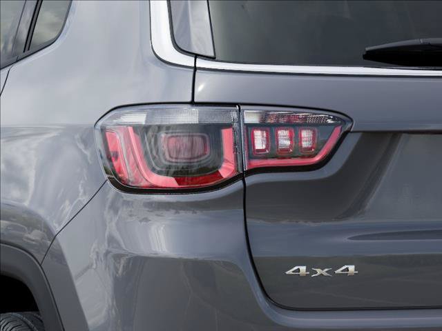 New 2026 Jeep Compass Limited w/ Sun, Sound & Navigation Group AWD/4WD image 9