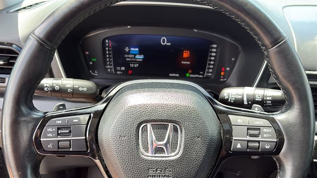 Used 2023 Honda Pilot Elite image 12