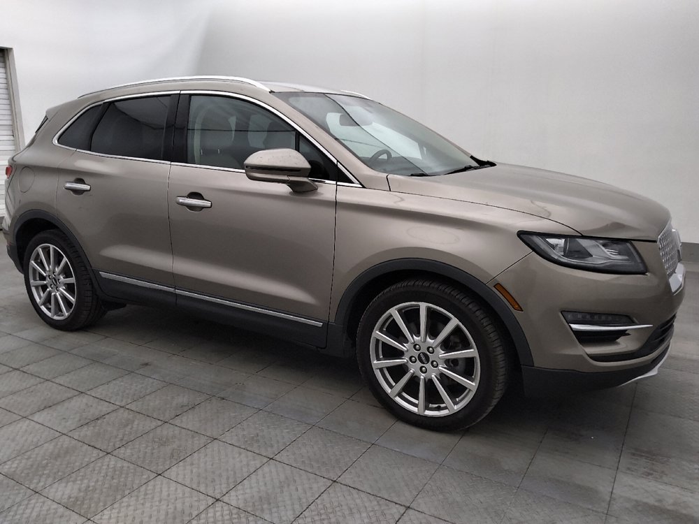 Used 2019 Lincoln MKC Reserve FWD image 11