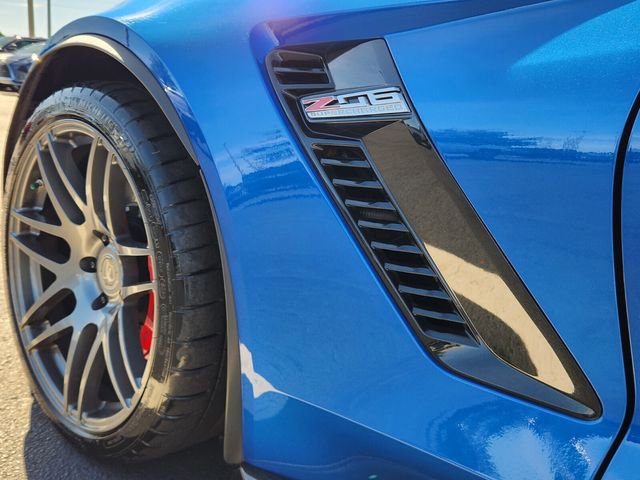 Used 2016 Chevrolet Corvette Z06 w/ 2LZ Preferred Equipment Group image 10