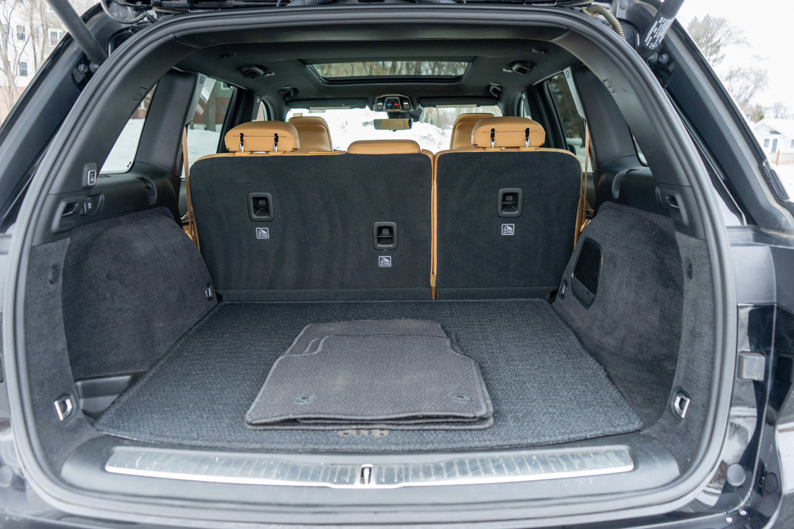 Used 2024 Jeep Grand Cherokee Summit w/ Adv Protech Group IV image 9
