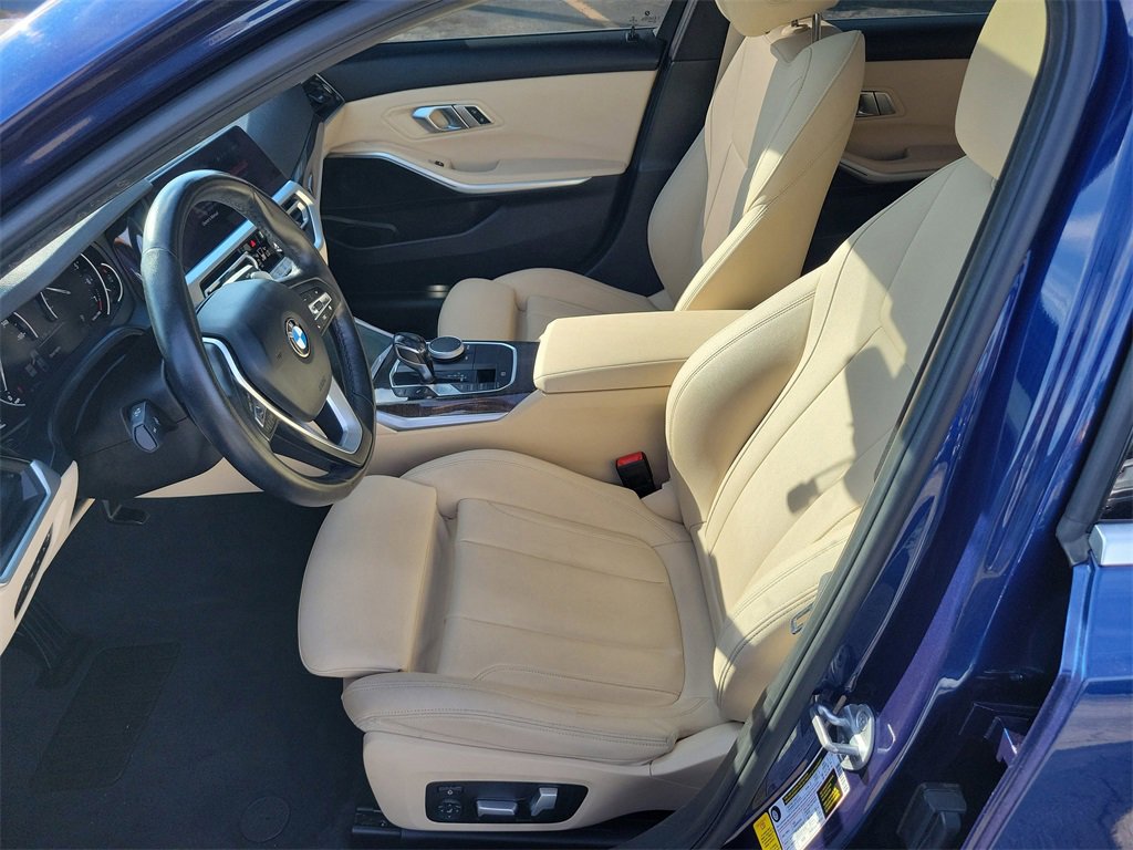 Used 2020 BMW 330i Sedan w/ Convenience Package image 11