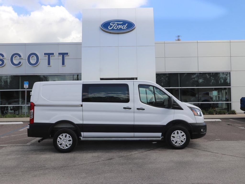 Used 2025 Ford Transit 250 Low Roof w/ Exterior Upgrade Package RWD image 17