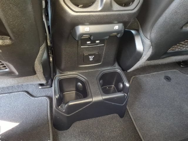 Used 2021 Jeep Gladiator Mojave w/ Cold Weather Group AWD/4WD image 17