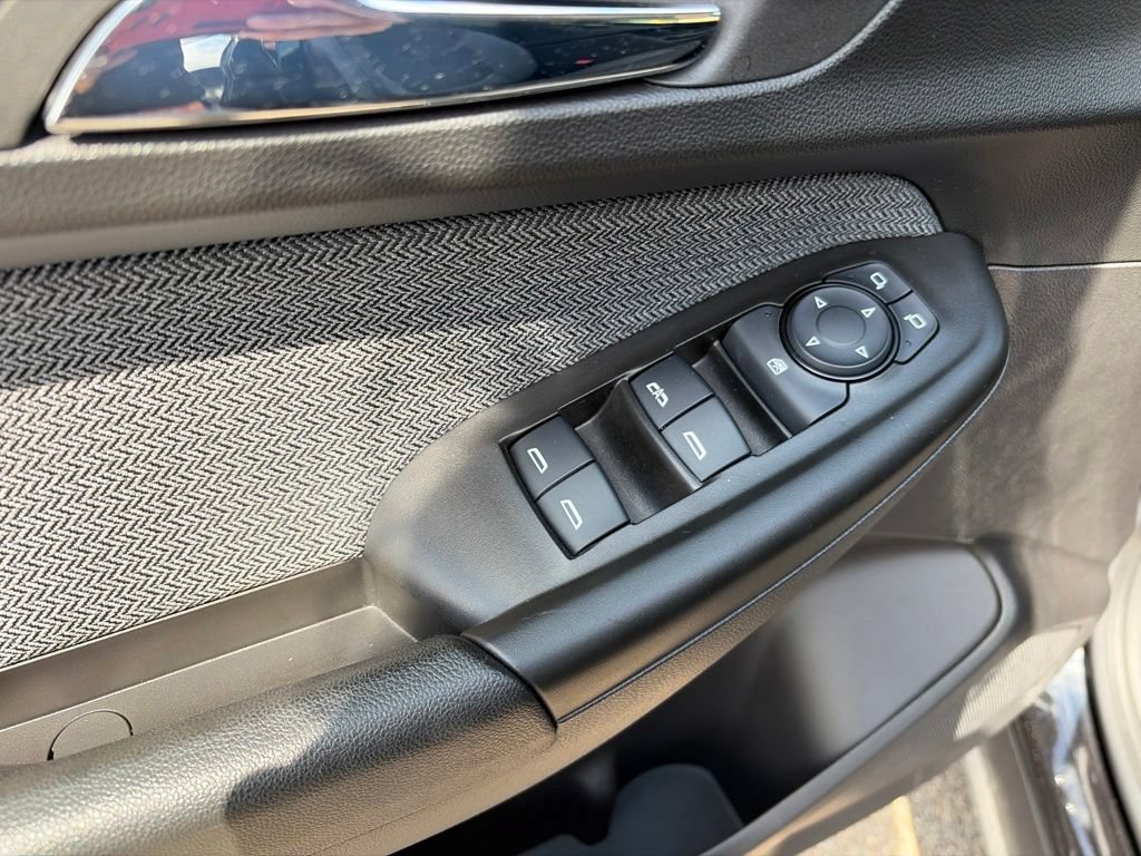 Used 2023 Chevrolet TrailBlazer LT FWD image 23