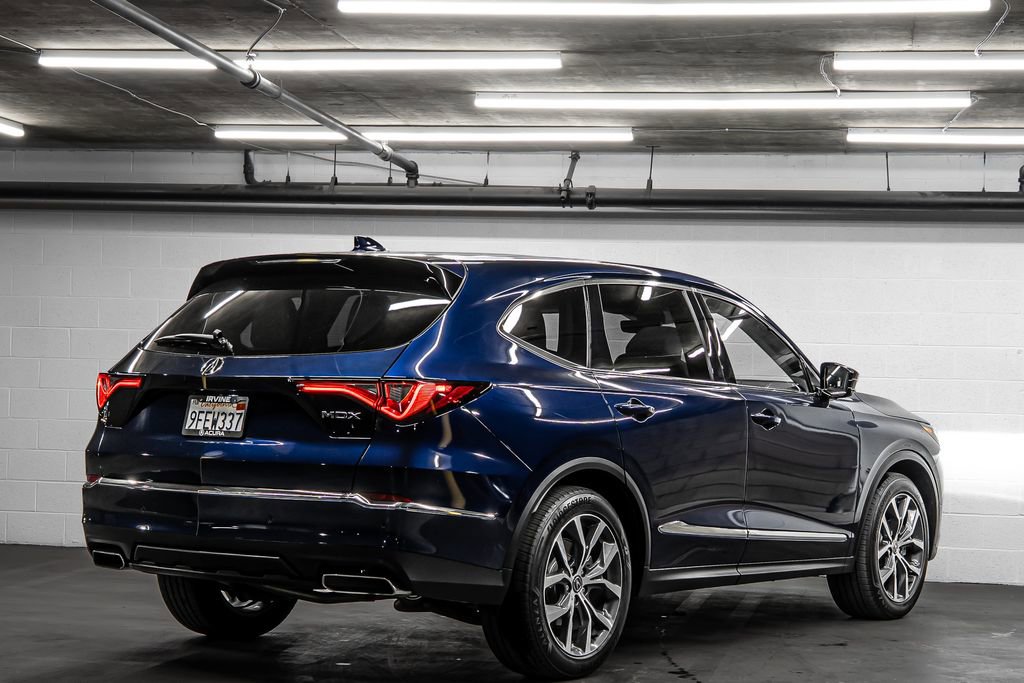 Certified 2023 Acura MDX FWD w/ Technology Package image 5