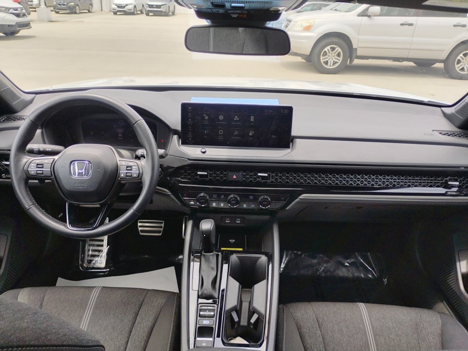 Certified 2025 Honda Accord Sport image 20