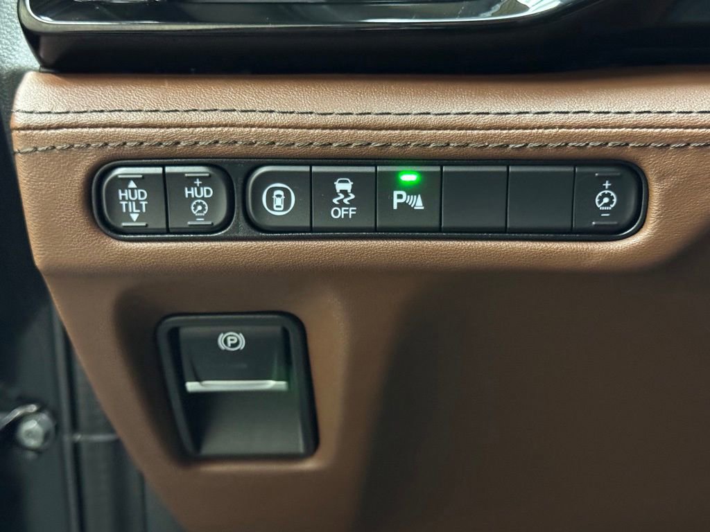 Used 2024 Acura MDX SH-AWD w/ Advance Package image 18