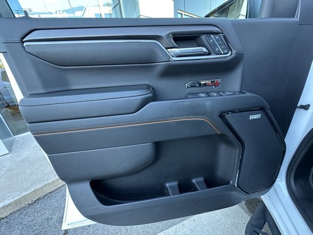 Used 2024 GMC Sierra 1500 AT4 w/ Technology Package image 15
