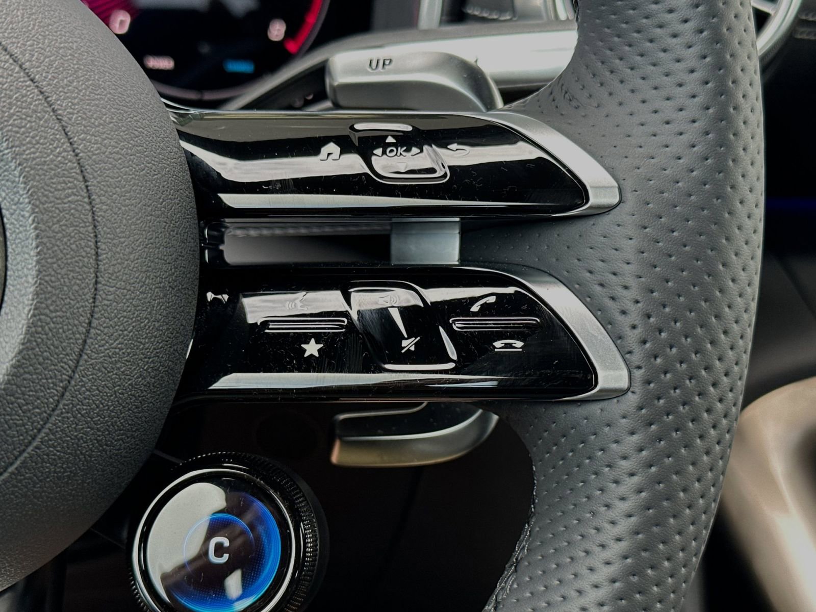 New 2025 Mercedes-Benz SL 43 AMG image 28