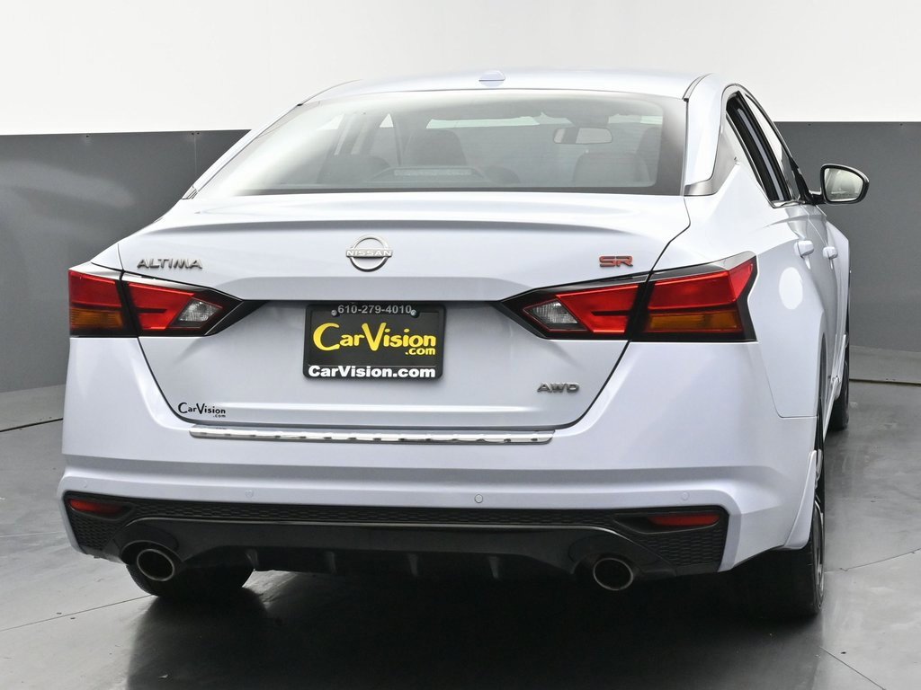 Used 2023 Nissan Altima 2.5 SR image 4