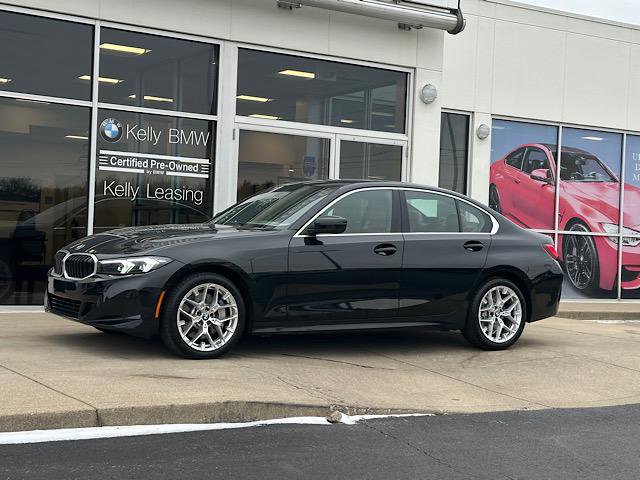 Certified 2025 BMW 330i xDrive 330i xDrive Sedan w/ Premium Package image 5