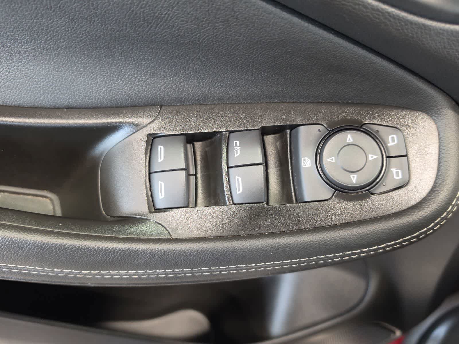 Used 2023 Buick Encore GX Preferred FWD image 16
