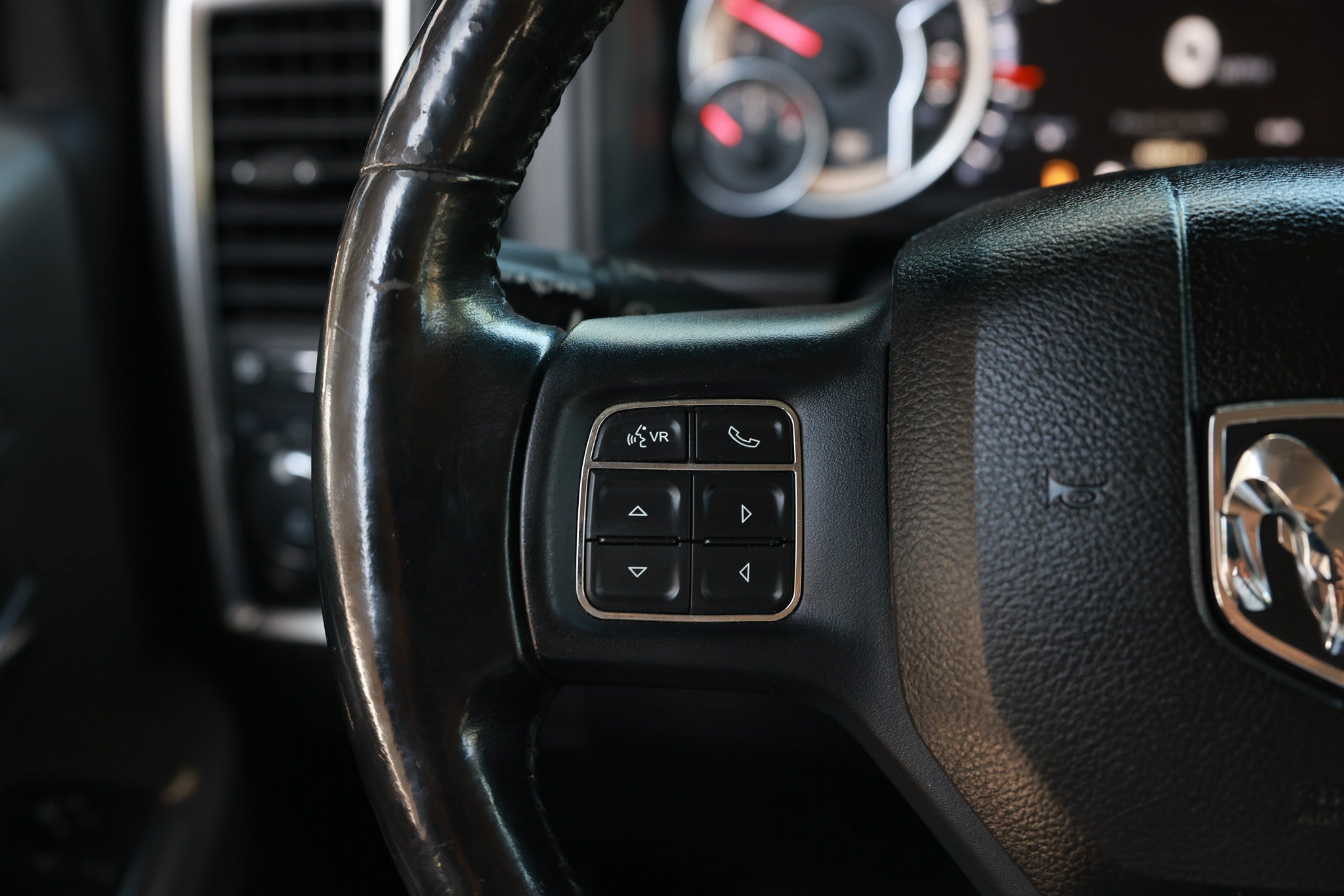 Used 2018 RAM 1500 Big Horn AWD/4WD image 32