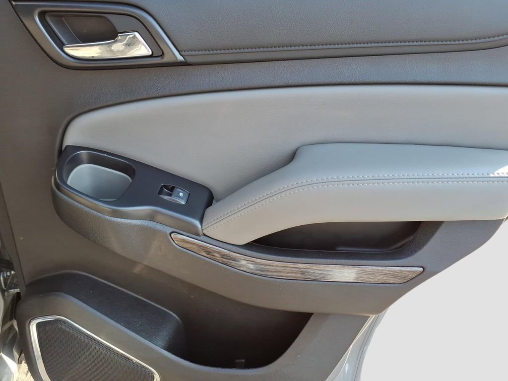 Used 2020 Chevrolet Tahoe LT image 12