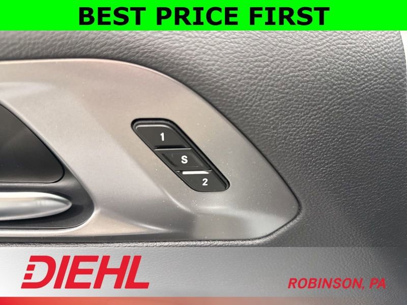 New 2026 Chrysler Pacifica Select image 27