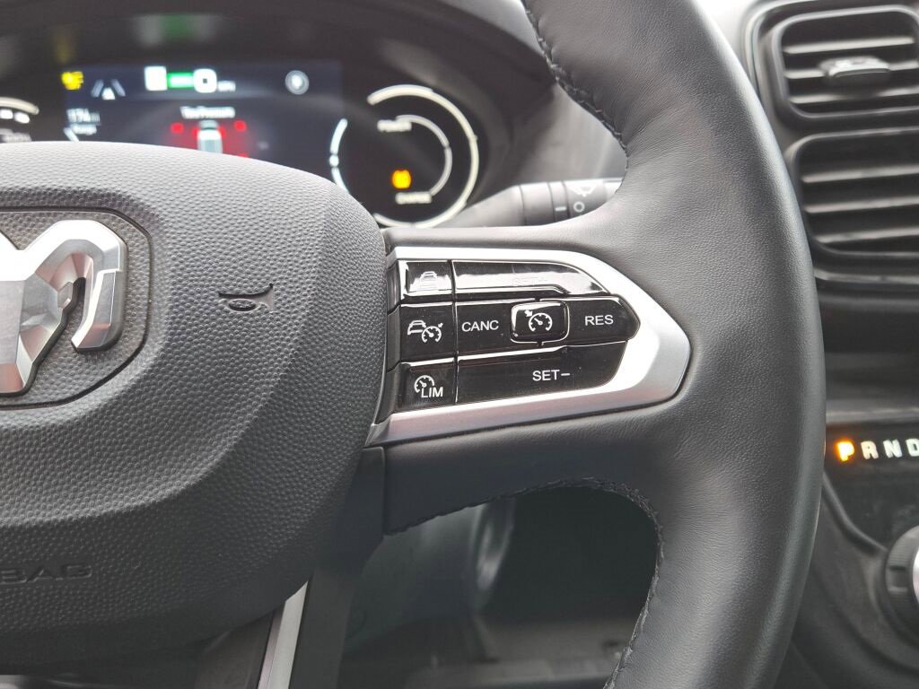 Used 2024 RAM ProMaster 3500 image 26