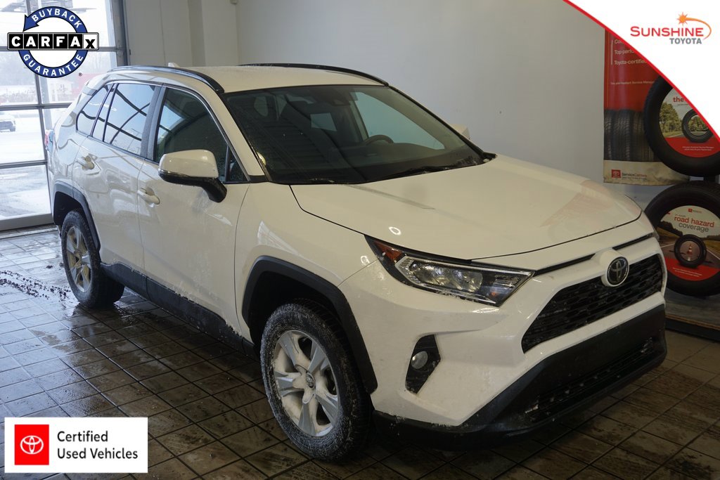 Used 2020 Toyota RAV4 XLE image 1
