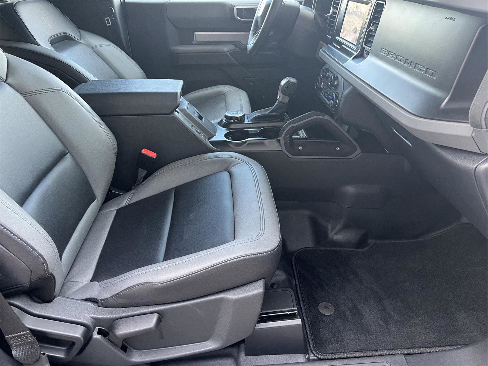 Used 2023 Ford Bronco Big Bend image 13