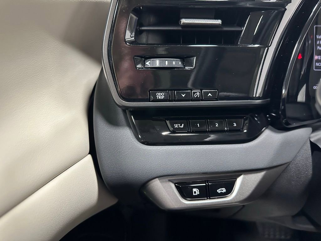 Used 2024 Lexus RX 350 Premium w/ Kick Sensor & Tow Package image 17