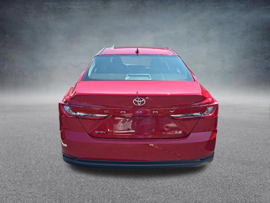 Used 2025 Toyota Camry LE FWD image 5