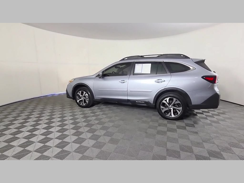 Used 2022 Subaru Outback Limited AWD/4WD image 47