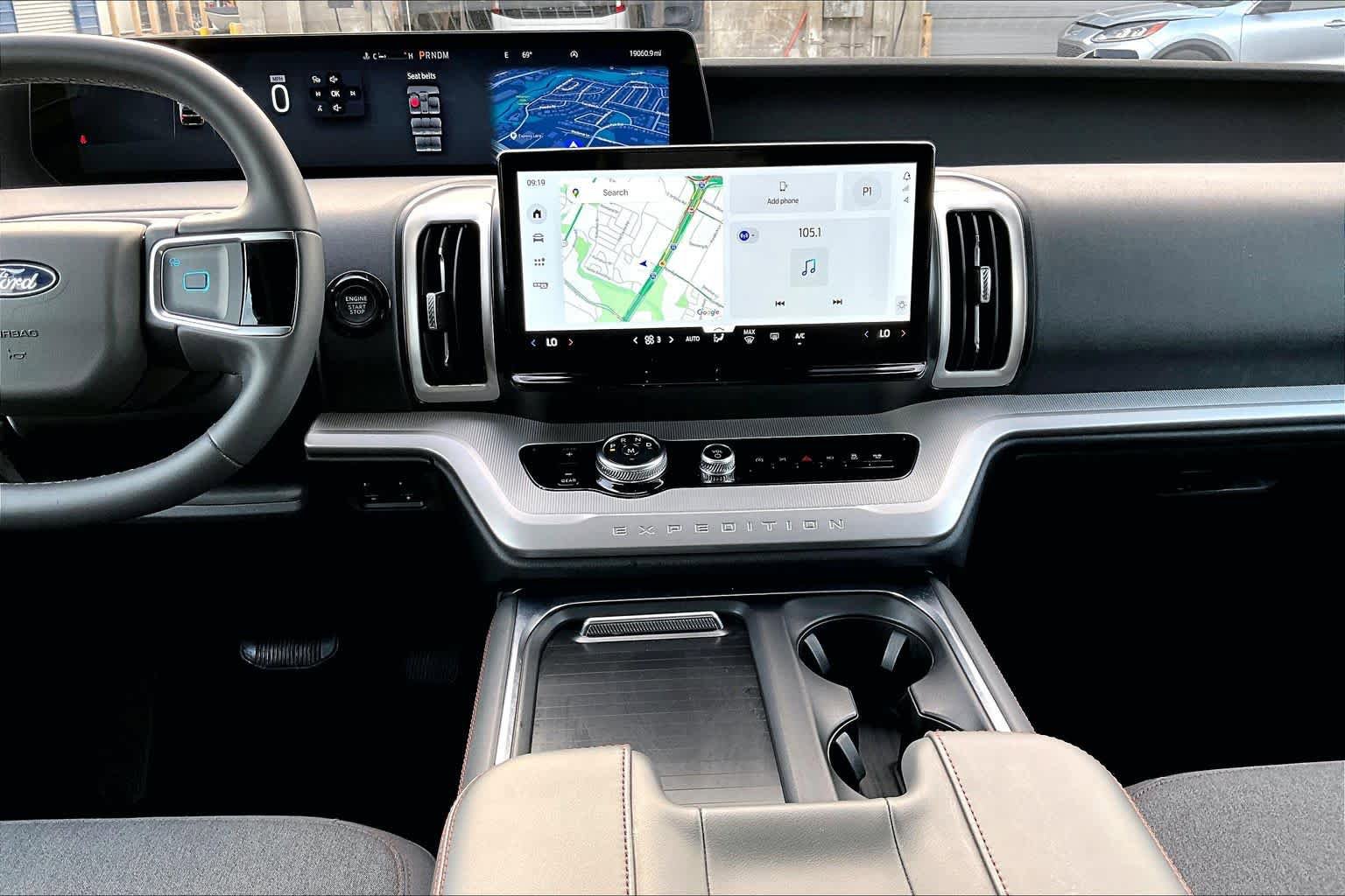 Certified 2025 Ford Expedition Max Active RWD image 7