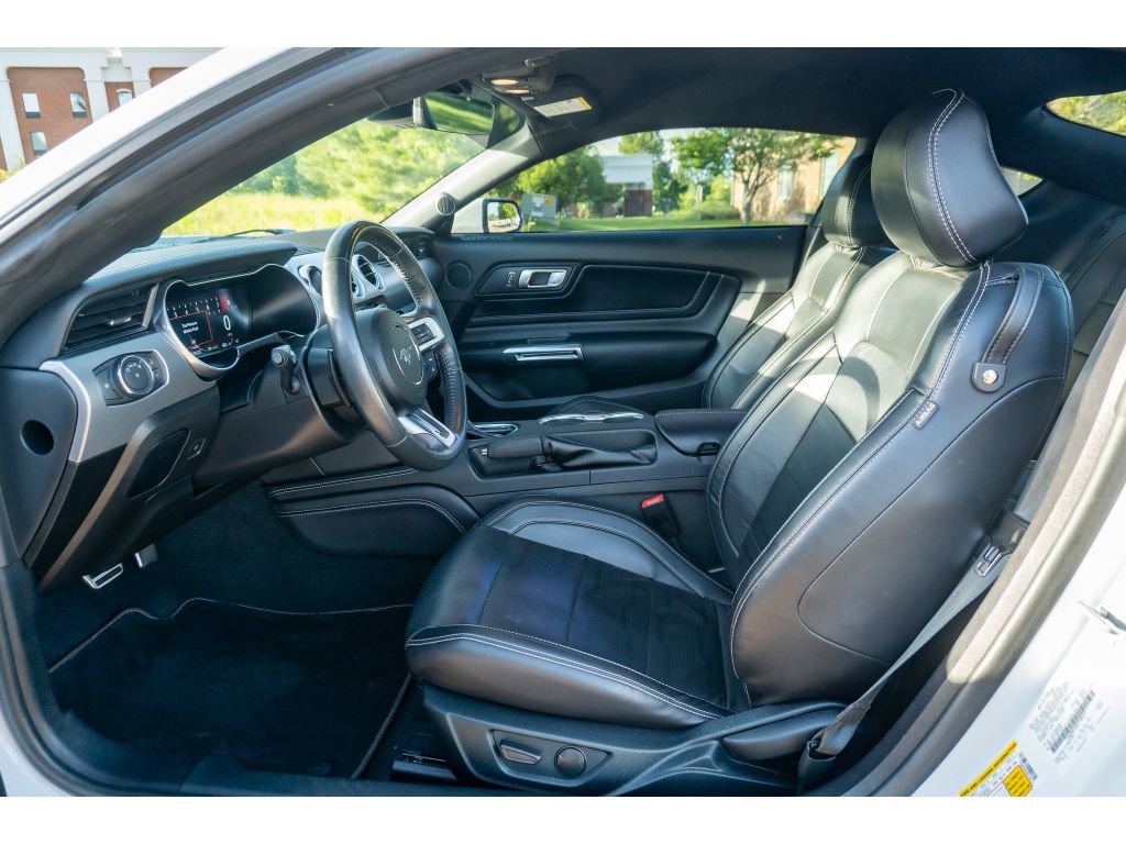 Used 2022 Ford Mustang GT Premium w/ Equipment Group 401A RWD image 12