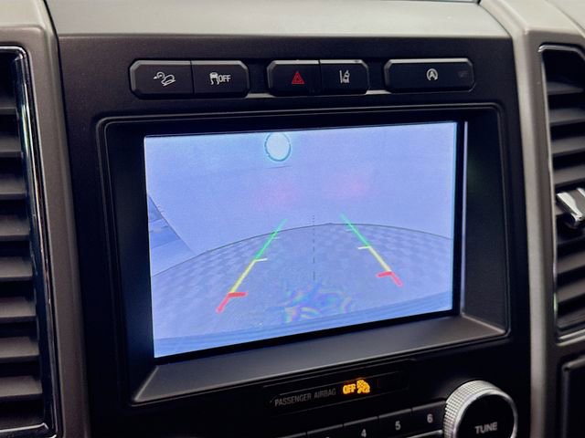 Used 2021 Ford Expedition XLT image 14