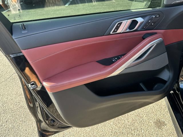 Used 2021 BMW X6 M50i w/ Executive Package AWD/4WD image 19