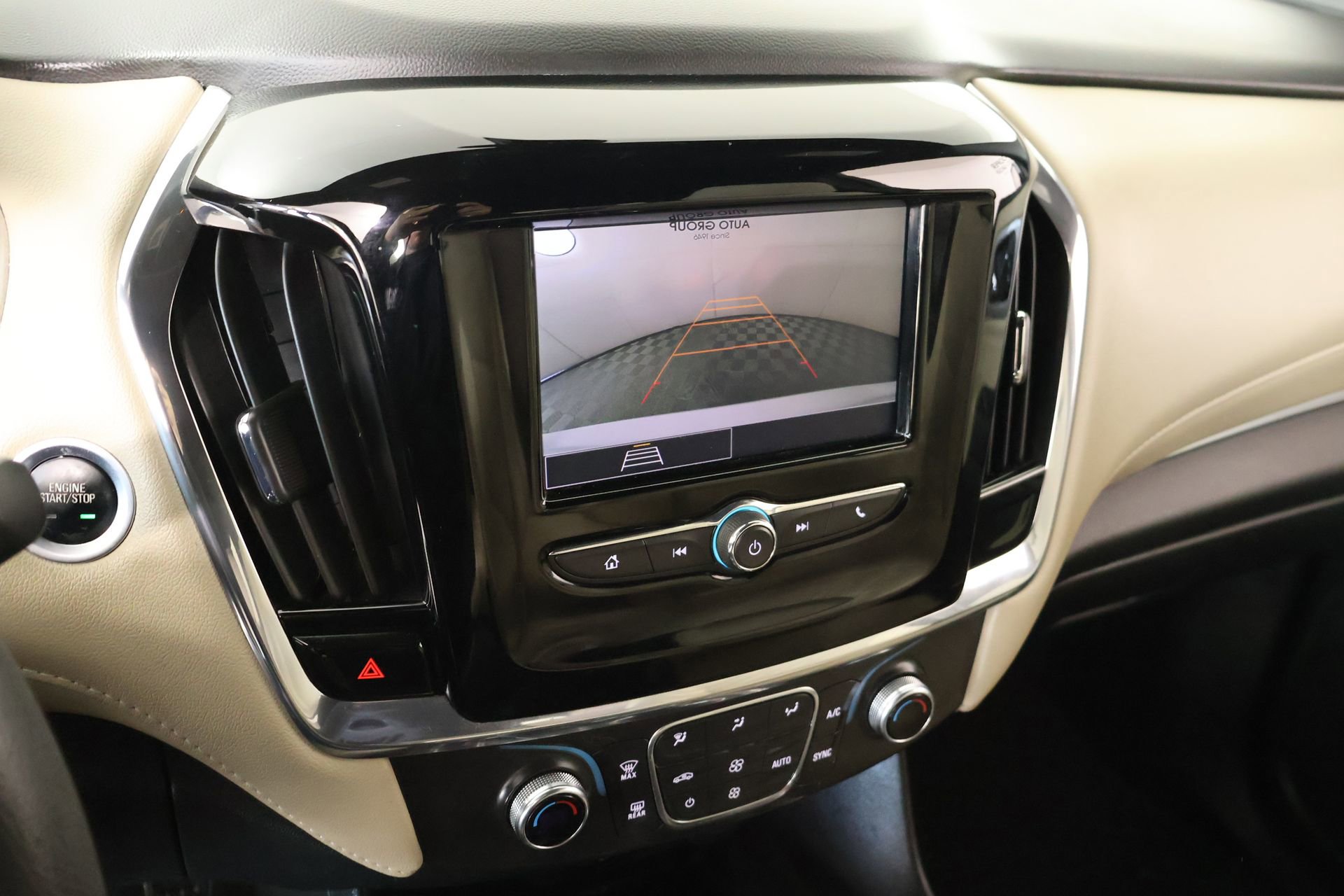 Used 2023 Chevrolet Traverse LS w/ Safety Package image 6