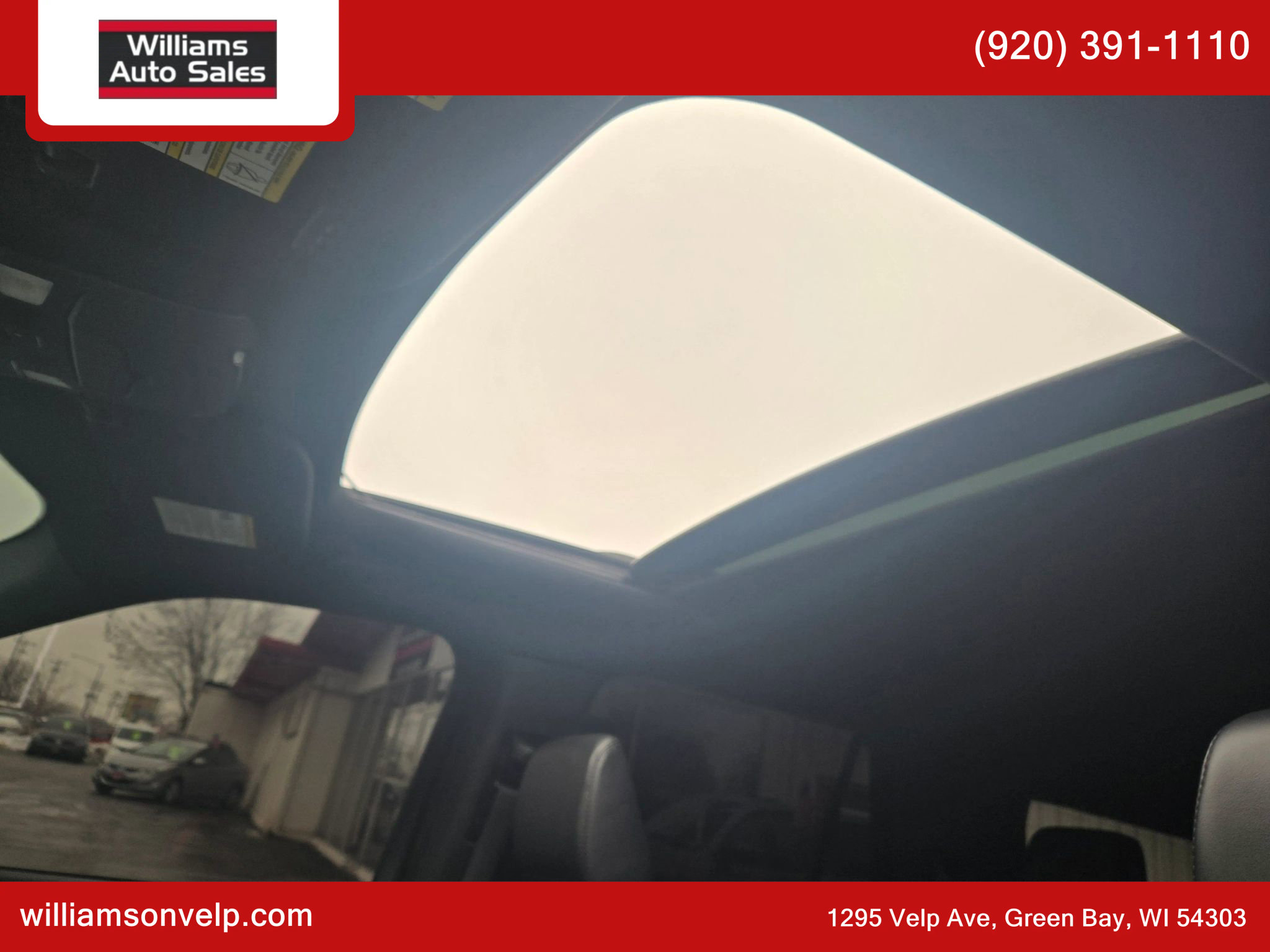 Used 2021 Ford Expedition Max XLT image 2