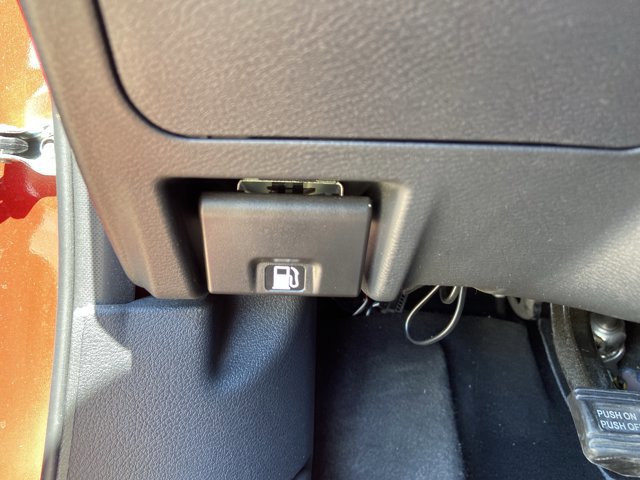 Used 2024 Nissan Sentra SV FWD image 44