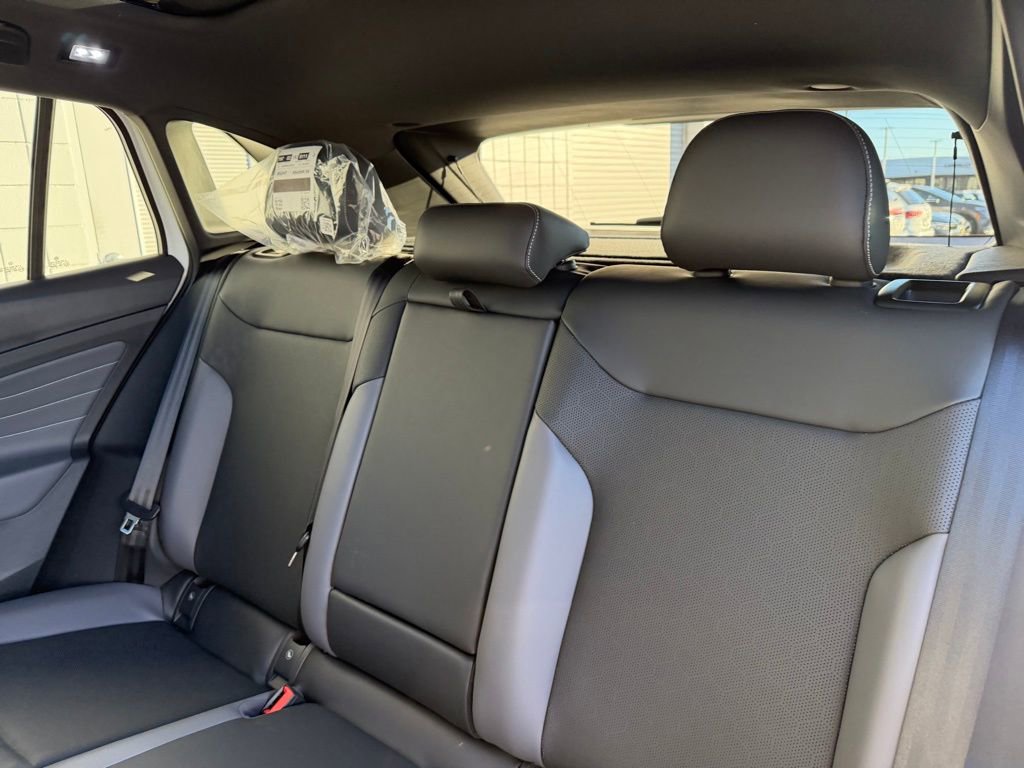 New 2026 Volkswagen ID.4 Pro S image 17