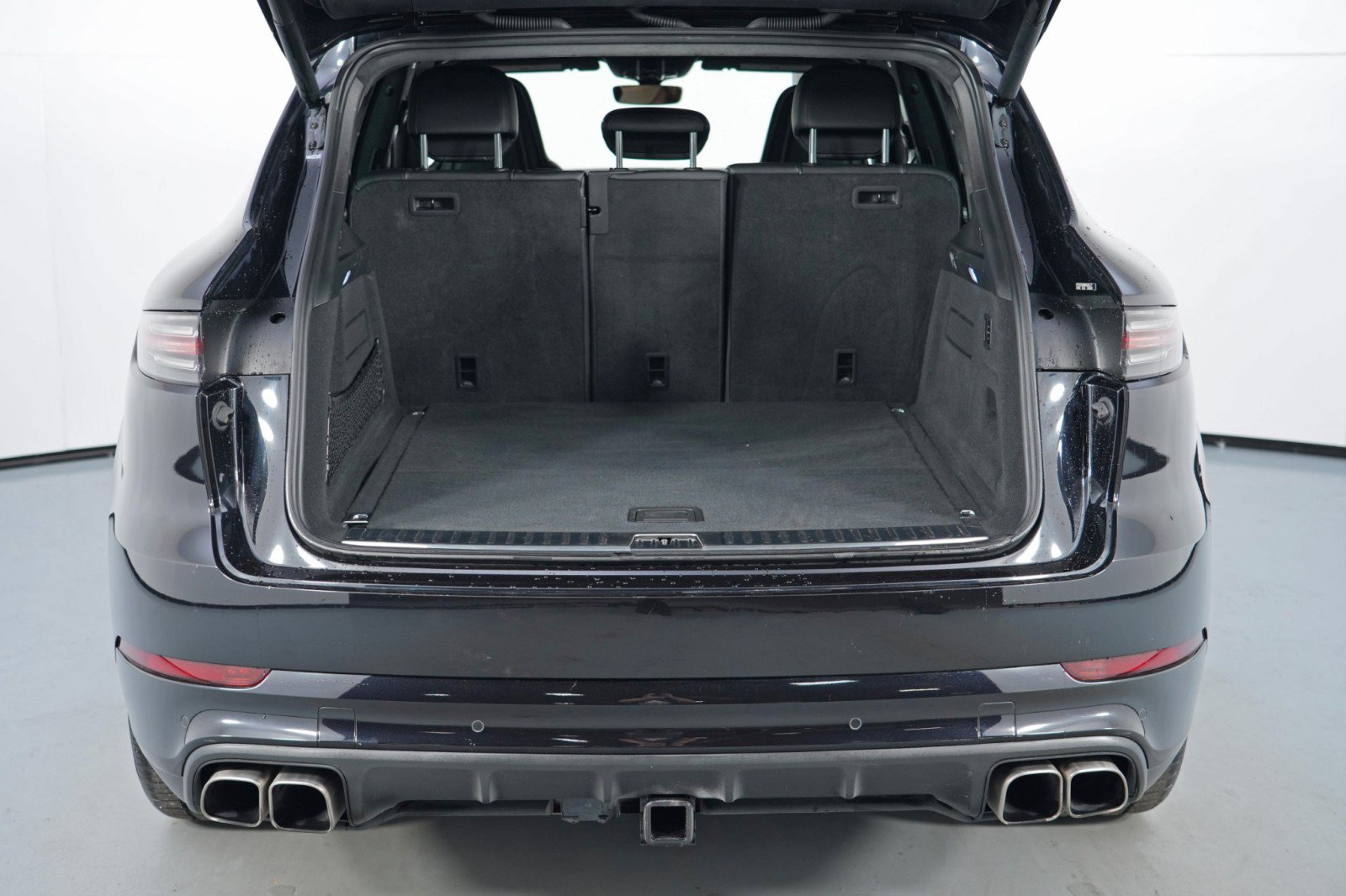 Used 2021 Porsche Cayenne Turbo S AWD/4WD image 10