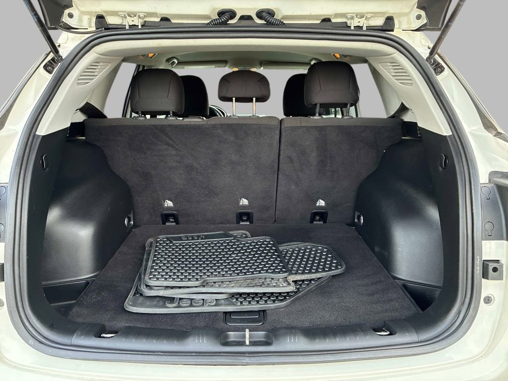 Used 2020 Jeep Compass Sport image 13