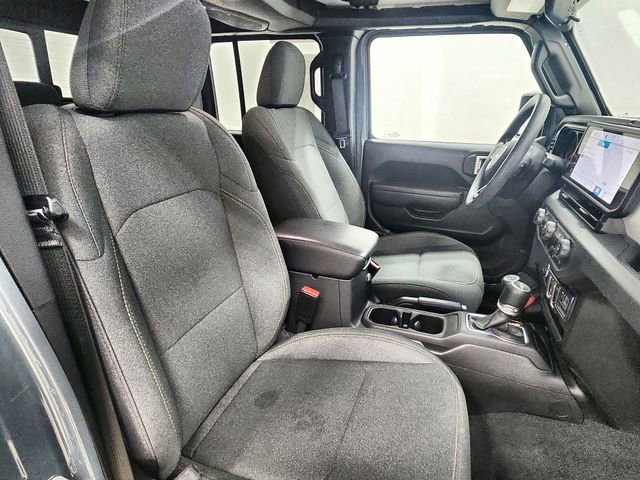 Certified 2024 Jeep Gladiator Sport image 25